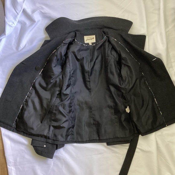 Grane Women’s Gray Hooded Pea Coat With Belt.  Size M - Picture 9 of 9